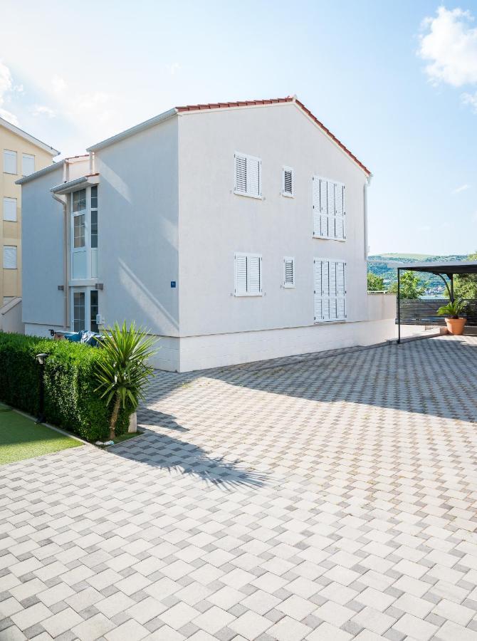 Vdl Apartments Трогир Экстерьер фото